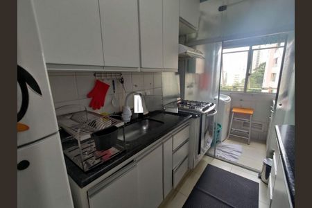 Apartamento à venda com 64m², 3 quartos e 1 vaga