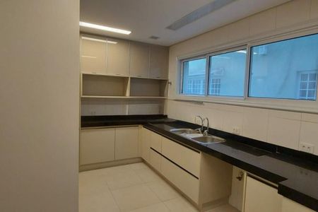 Casa à venda com 175m², 3 quartos e 2 vagas