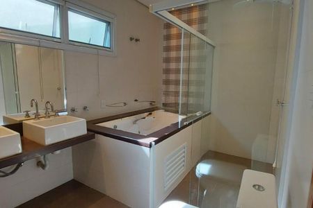 Casa à venda com 175m², 3 quartos e 2 vagas