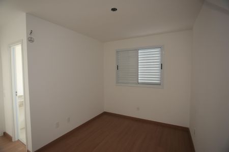 Apartamento à venda com 60m², 2 quartos e 2 vagasSuíte