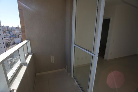 Apartamento à venda com 60m², 2 quartos e 2 vagasSala