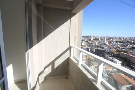 Apartamento à venda com 60m², 2 quartos e 2 vagasVaranda