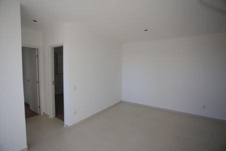 Apartamento à venda com 60m², 2 quartos e 2 vagasSala