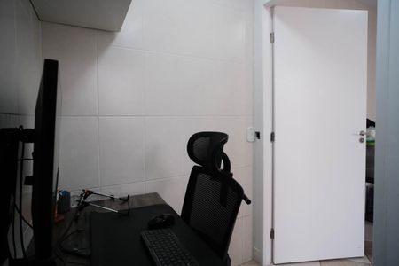 Casa à venda com 200m², 3 quartos e 2 vagasEscritório