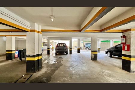 Apartamento à venda com 154m², 4 quartos e 1 vaga Apartamento à venda com 154m², 4 quartos e 1 vagaGaragem