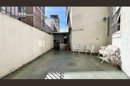 Apartamento à venda com 154m², 4 quartos e 1 vaga Apartamento à venda com 154m², 4 quartos e 1 vagaÁrea privativa