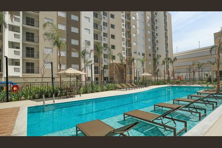 Apartamento à venda com 51m², 2 quartos e 1 vaga Apartamento à venda com 51m², 2 quartos e 1 vagaÁrea comum - Piscina