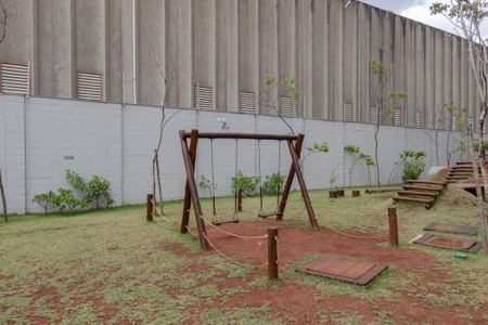 Apartamento à venda com 43m², 2 quartos e sem vaga Apartamento à venda com 43m², 2 quartos e sem vagaÁrea Comum - Playground