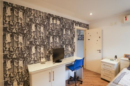 Casa à venda com 201m², 3 quartos e 2 vagas Casa à venda com 201m², 3 quartos e 2 vagasSuíte 2