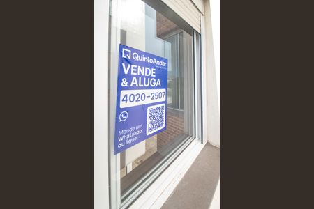 Apartamento à venda com 62m², 2 quartos e 1 vaga Apartamento à venda com 62m², 2 quartos e 1 vagaFachada e placa