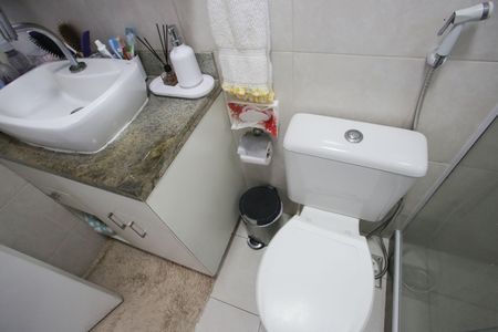Apartamento à venda com 76m², 2 quartos e 1 vagaBanheiro da Suíte