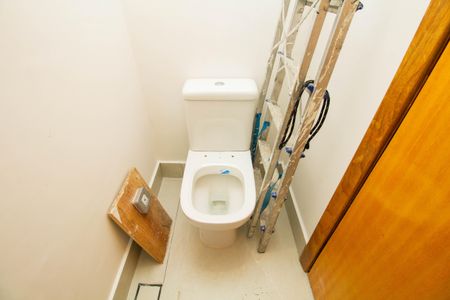 Casa à venda com 192m², 3 quartos e 3 vagas Casa à venda com 192m², 3 quartos e 3 vagasLavabo