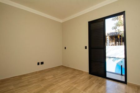 Casa à venda com 192m², 3 quartos e 3 vagas Casa à venda com 192m², 3 quartos e 3 vagasSuíte 2
