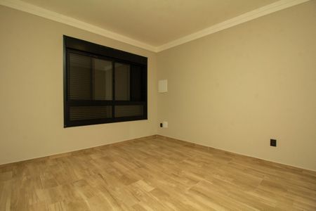 Casa à venda com 192m², 3 quartos e 3 vagas Casa à venda com 192m², 3 quartos e 3 vagasSuíte 3