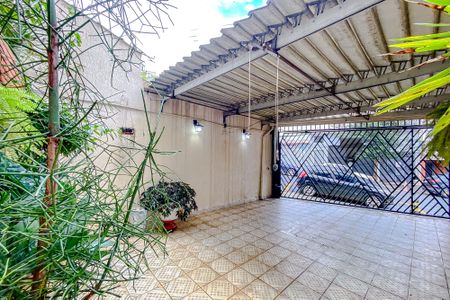 Casa à venda com 220m², 3 quartos e 2 vagasGaragem