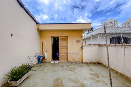 Casa à venda com 220m², 3 quartos e 2 vagasVaranda do Quarto 2