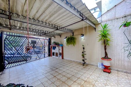 Casa à venda com 220m², 3 quartos e 2 vagasGaragem