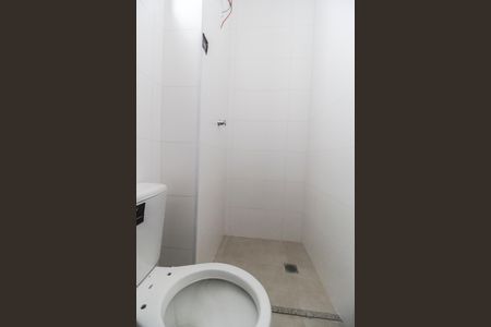 Casa de condomínio à venda com 230m², 3 quartos e 3 vagas Casa de condomínio à venda com 230m², 3 quartos e 3 vagasBanheiro de serviço