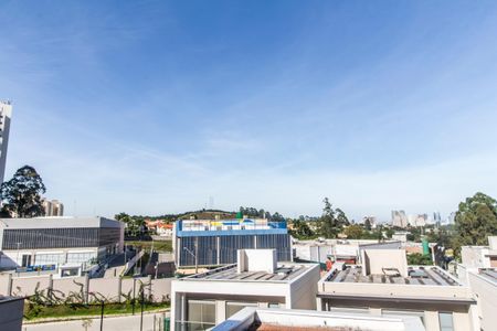 Casa de condomínio à venda com 230m², 3 quartos e 3 vagas Casa de condomínio à venda com 230m², 3 quartos e 3 vagasVista da Suíte