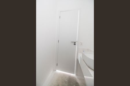 Casa de condomínio à venda com 230m², 3 quartos e 3 vagas Casa de condomínio à venda com 230m², 3 quartos e 3 vagasLavabo