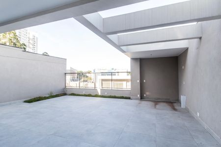 Casa de condomínio à venda com 230m², 3 quartos e 3 vagas Casa de condomínio à venda com 230m², 3 quartos e 3 vagasVista da Sala