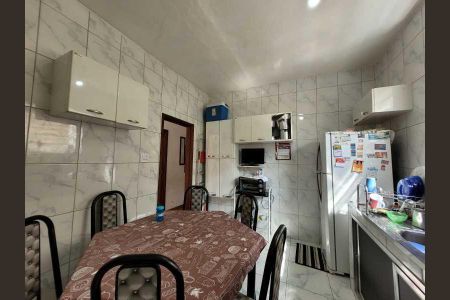 Casa à venda com 237m², 5 quartos e 2 vagas
