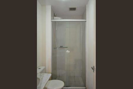 Apartamento à venda com 66m², 3 quartos e 1 vaga Apartamento à venda com 66m², 3 quartos e 1 vagaBanheiro 2