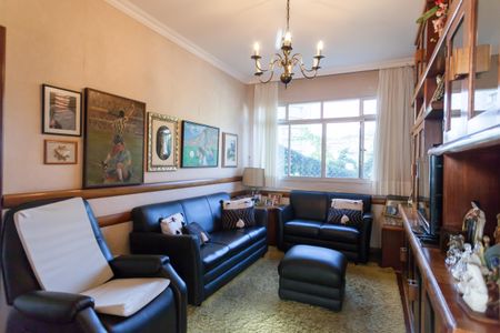 Apartamento à venda com 190m², 4 quartos e 2 vagasSala de TV