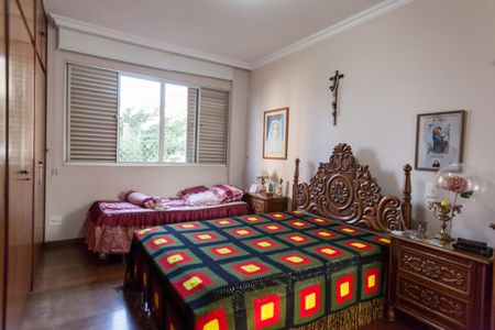 Apartamento à venda com 190m², 4 quartos e 2 vagasSuíte