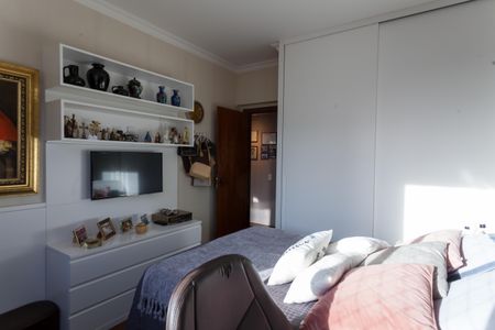 Apartamento à venda com 190m², 4 quartos e 2 vagasQuarto 2