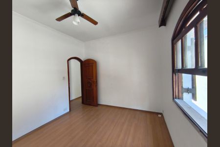 Casa à venda com 250m², 4 quartos e 3 vagasQuarto 1