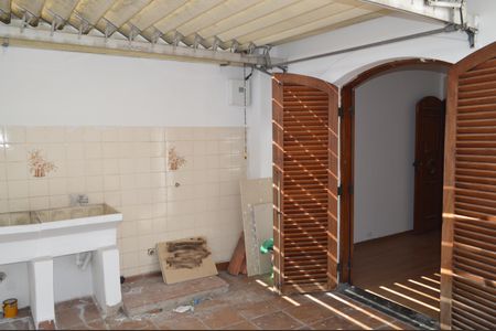 Casa à venda com 250m², 4 quartos e 3 vagasÁrea de Serviço