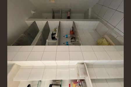 Casa à venda com 416m², 3 quartos e 6 vagas Casa à venda com 416m², 3 quartos e 6 vagasDespensa