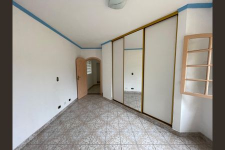 Casa à venda com 416m², 3 quartos e 6 vagas Casa à venda com 416m², 3 quartos e 6 vagasSuíte