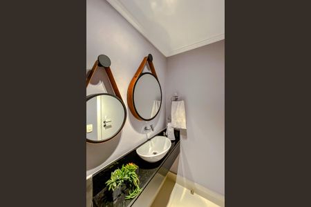 Apartamento para alugar com 184m², 3 quartos e 3 vagasLavabo