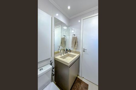 Apartamento para alugar com 184m², 3 quartos e 3 vagasBanheiro da Suíte 1