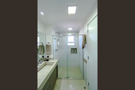 Apartamento para alugar com 184m², 3 quartos e 3 vagasBanheiro da Suíte 3