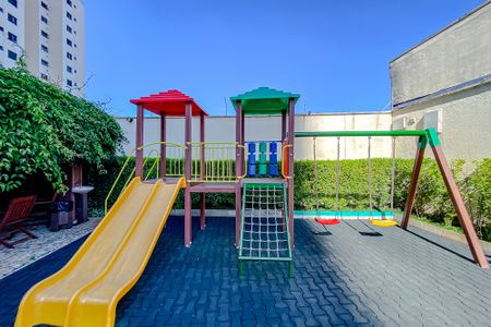 Apartamento para alugar com 184m², 3 quartos e 3 vagasÁrea comum - Playground