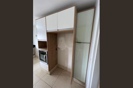 Apartamento à venda com 180m², 3 quartos e 3 vagas