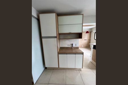Apartamento à venda com 180m², 3 quartos e 3 vagas