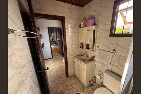Casa à venda com 485m², 3 quartos e 4 vagas Casa à venda com 485m², 3 quartos e 4 vagasBanheiro 2