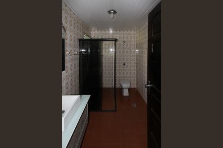 Casa à venda com 175m², 3 quartos e 2 vagas Casa à venda com 175m², 3 quartos e 2 vagasBanheiro 2