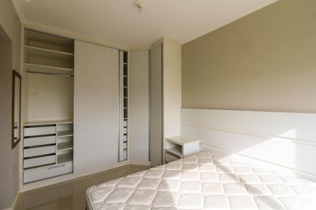 Apartamento à venda com 67m², 2 quartos e 1 vagaQuarto 2