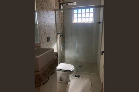 Casa à venda com 215m², 2 quartos e 4 vagas Casa à venda com 215m², 2 quartos e 4 vagasFoto 21
