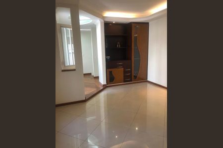 Casa à venda com 215m², 2 quartos e 4 vagas Casa à venda com 215m², 2 quartos e 4 vagasFoto 16