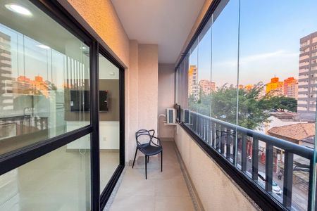 Studio à venda com 32m², 1 quarto e sem vaga Studio à venda com 32m², 1 quarto e sem vagaVaranda