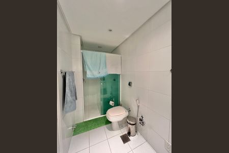 Apartamento à venda com 71m², 2 quartos e 1 vagaBanheiro