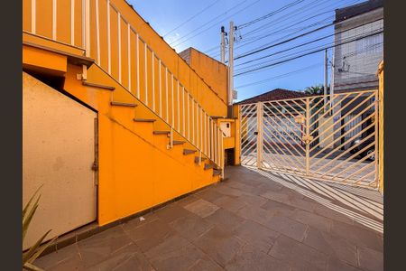 Casa à venda com 80m², 2 quartos e 1 vaga