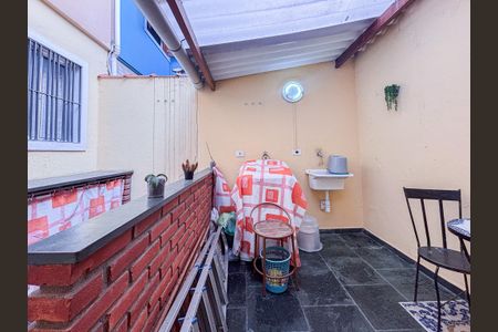 Casa à venda com 80m², 2 quartos e 1 vaga