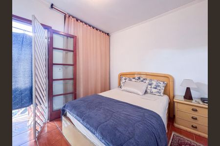 Casa à venda com 80m², 2 quartos e 1 vaga
